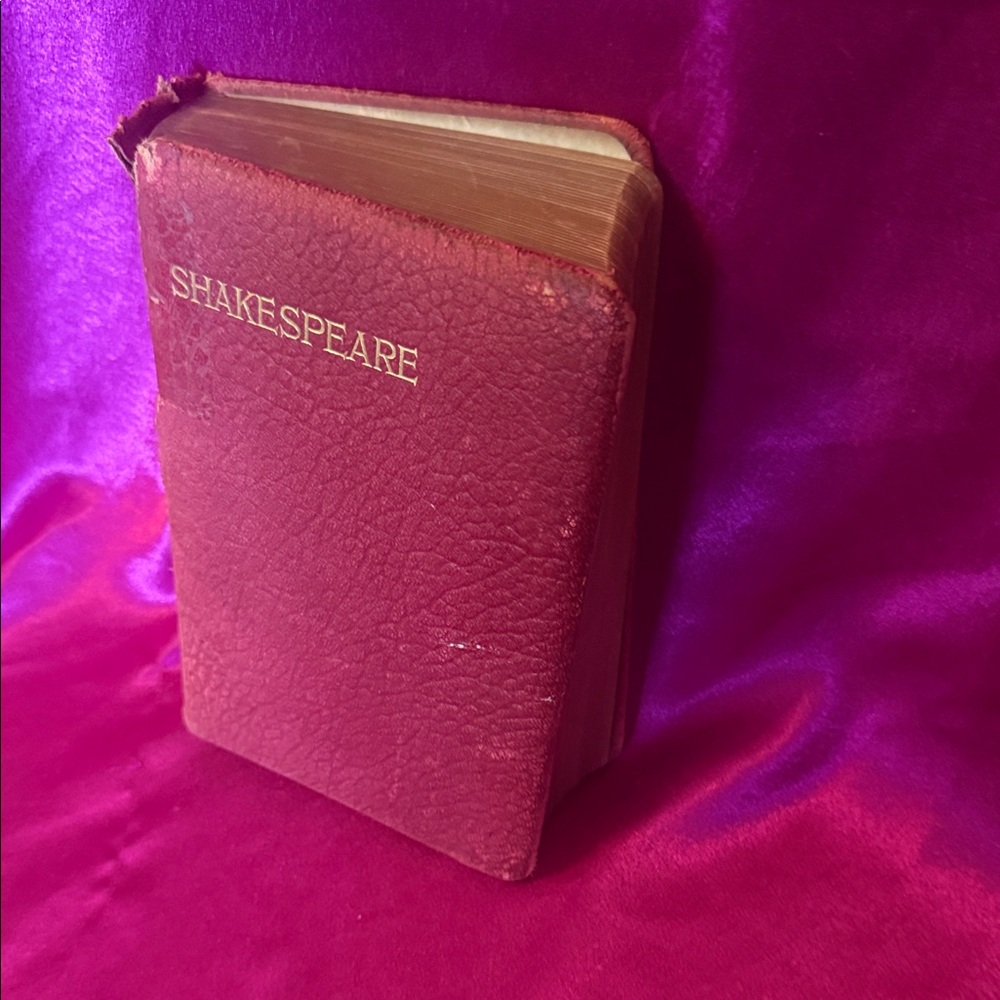 Red Shakespeare Book 1908